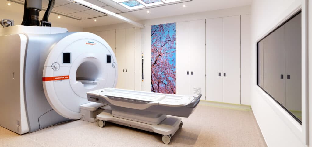 Regeneration & Imaging Centres